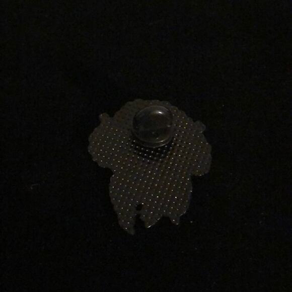 Dog with Mask Pin Brooch - Picture 2 of 2